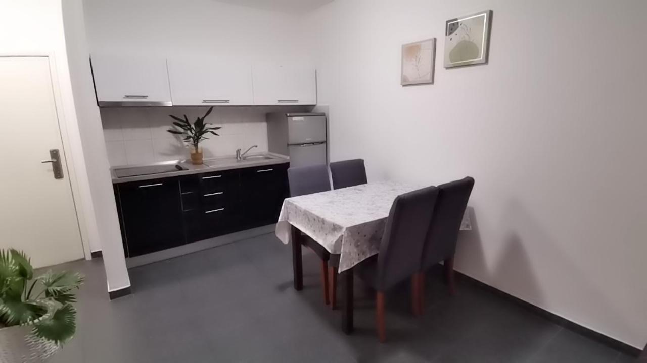 Apartment Zatonka 2 Zaton  Zewnętrze zdjęcie